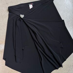 Y2K One Heart Black Slinky Asymmetric Skirt